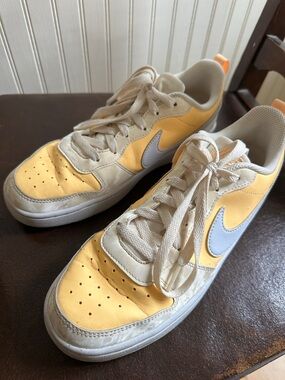 Nike Court Borough Low-Top Sneakers in fluorescent orange & Cream 7 youth